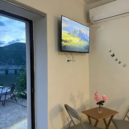 Breeze Of The Drin Lodge