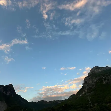 Breeze Of The Drin Deja's Ford