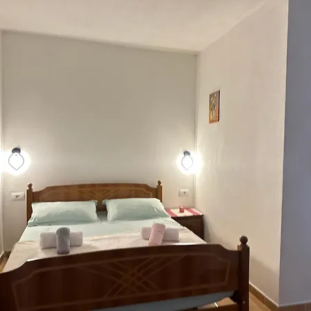 Guesthouse Breeze Of The Drin 롯지 Deja's Ford