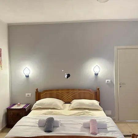 Guesthouse Breeze Of The Drin 롯지 Deja's Ford