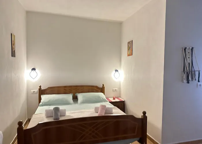 Guesthouse Breeze Of The Drin 롯지 Deja's Ford